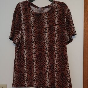 NWT Emily Stacy Leopard Print Tee Shirt SZ 3X